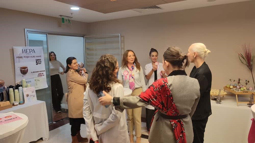 medikal onkolog doc dr sarici turkiyede 40 milyon kadin oldugunu kabul ettigimizde 5 milyon 9RBB42Rr