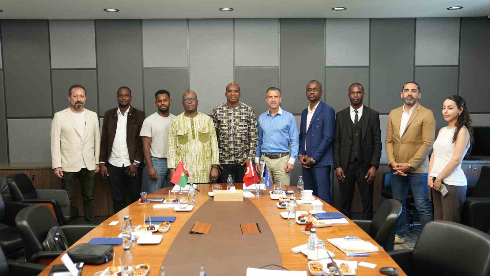 medipolden afrikaya spor sagligi koprusu burkina faso ile stratejik is birligi imzalandi 1 CanY6yQ4