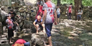 medrese-ogrencileri-koy-cesmesi-ve-piknik-alanini-kendi-imkanlariyla-temizledi-p75NKflk.jpg
