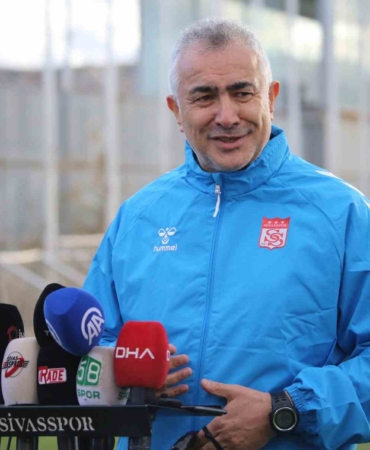 mehmet-altiparmak-oncelikli-hedefimiz-play-off-ukTYGyEv.jpg