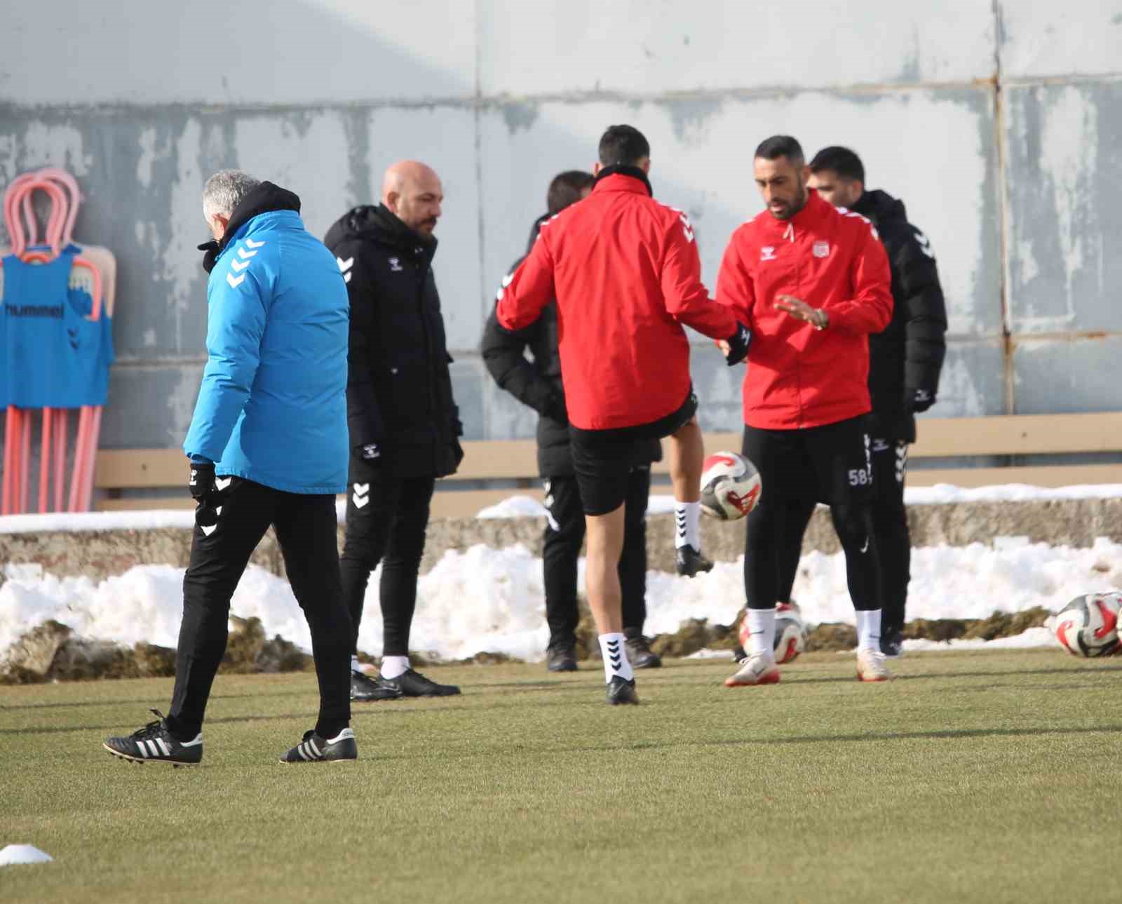 mehmet altiparmaktan rey manaj aciklamasi 2 NPPwPNaJ