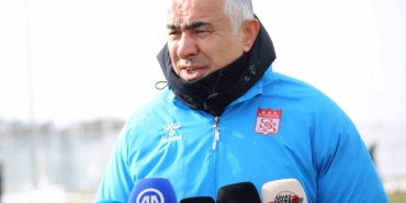 mehmet-altiparmaktan-rey-manaj-aciklamasi-VdUcx1N2.jpg