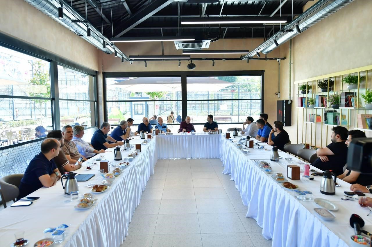 Mehmet Ergün Turan: "Hayalimiz 1.5 yıl içinde Karagümrük Stadyumu’nu bitirip Cumhurbaşkanımıza açtırmak" 5 mehmet ergun turan hayalimiz 15 yil icinde karagumruk stadyumunu bitirip cumhurbaskanimiza actirmak 1 k3f5ZLvC