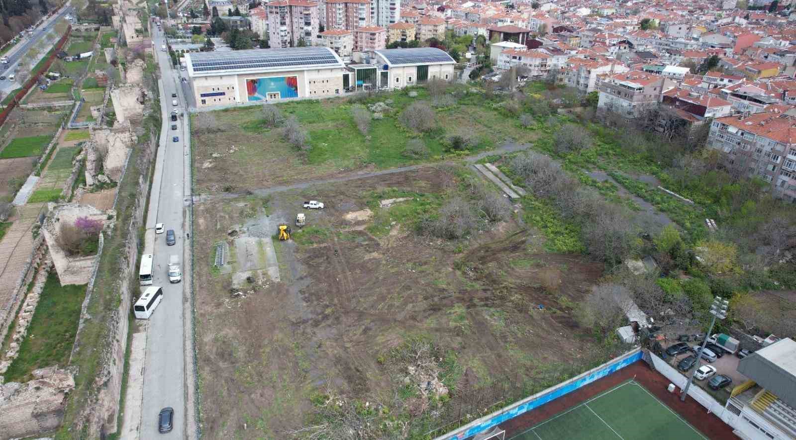 Mehmet Ergün Turan: "Hayalimiz 1.5 yıl içinde Karagümrük Stadyumu’nu bitirip Cumhurbaşkanımıza açtırmak" 11 mehmet ergun turan hayalimiz 15 yil icinde karagumruk stadyumunu bitirip cumhurbaskanimiza actirmak 7 SnvVqfL4