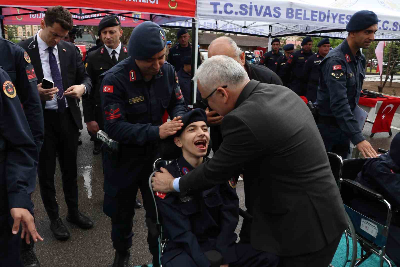 mehmetcigin merhameti yurekleri isitti 8 v4Pe9FHW