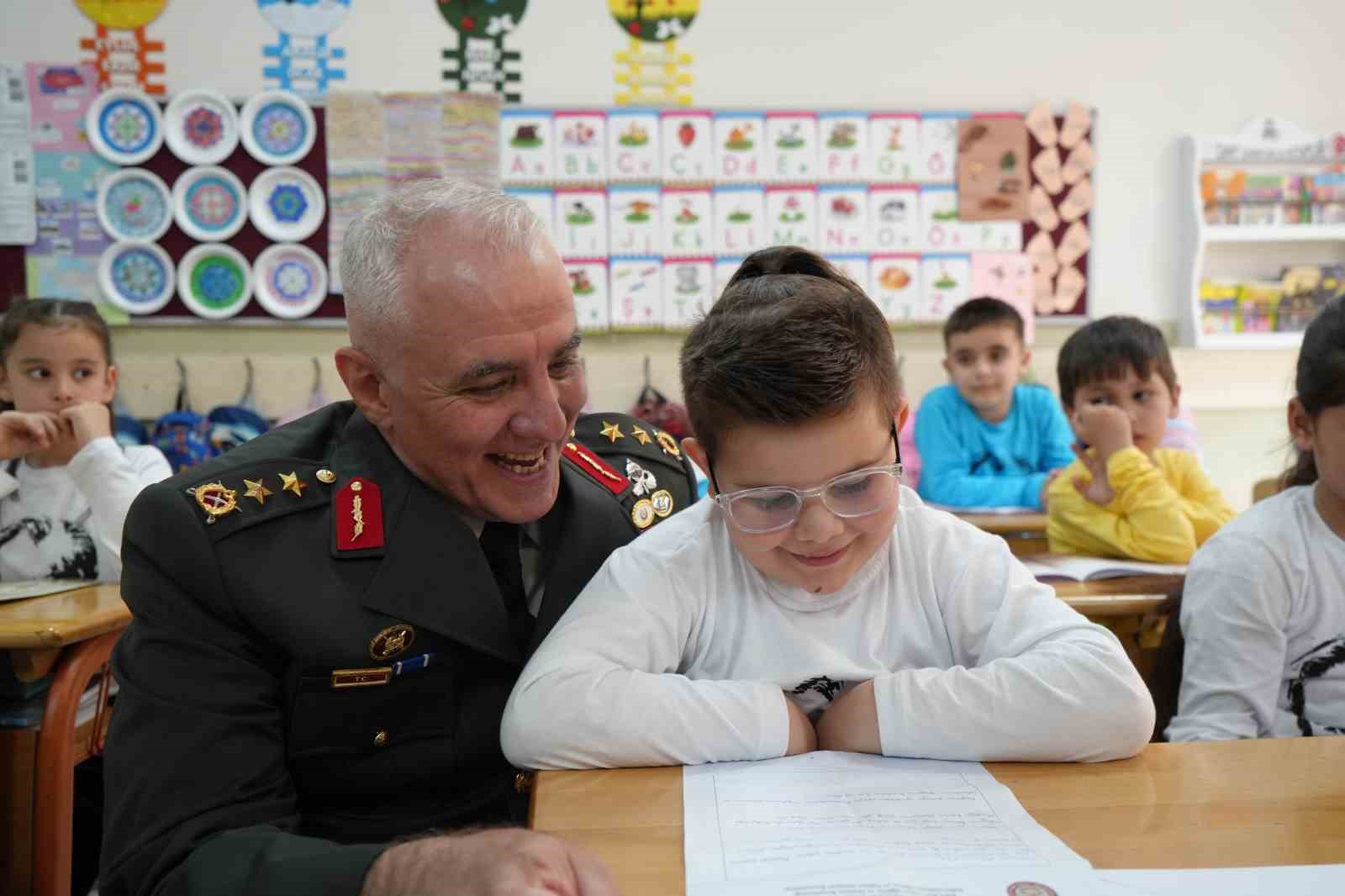 mehmetciklerin mektuplari samsunlu ogrencilerle bulustu 6 9Cp12hN1