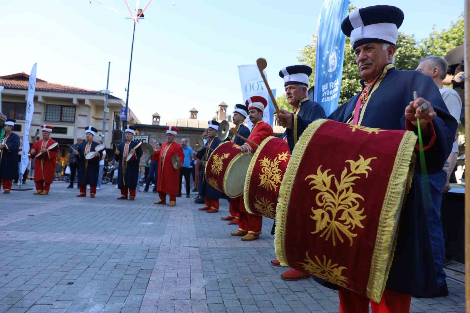 mehter sesleri bu kez gazi orhan parkinda yukseldi 5 kqgD6m5I