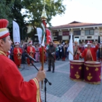 mehter-sesleri-bu-kez-gazi-orhan-parkinda-yukseldi-8VC6wcQB.jpg