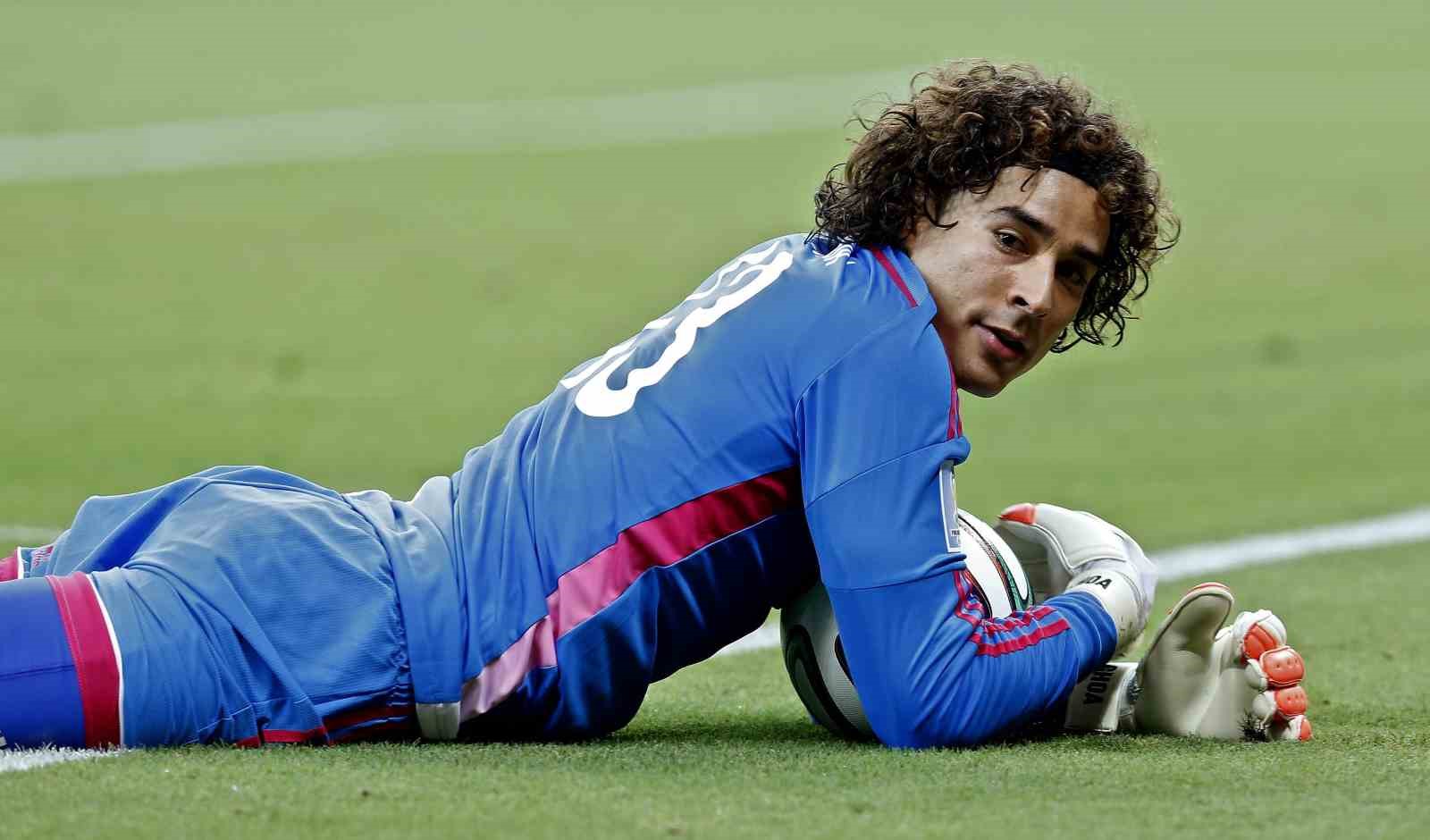 Meksikalı kaleci Ochoa, Dünya Kupası’nın ardından futbolu bırakacağını açıkladı 5 meksikali kaleci ochoa dunya kupasinin ardindan futbolu birakacagini acikladi 1 4NpC9d1B