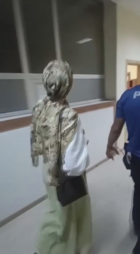 Mektup bırakıp, kayıplara karışan 16 yaşındaki Hacer 5 gün sonra otogarda İstanbul’a gitmek üzereyken bulundu 8 mektup birakip kayiplara karisan 16 yasindaki hacer 5 gun sonra otogarda istanbula gitmek uzereyken X1T8gY1O
