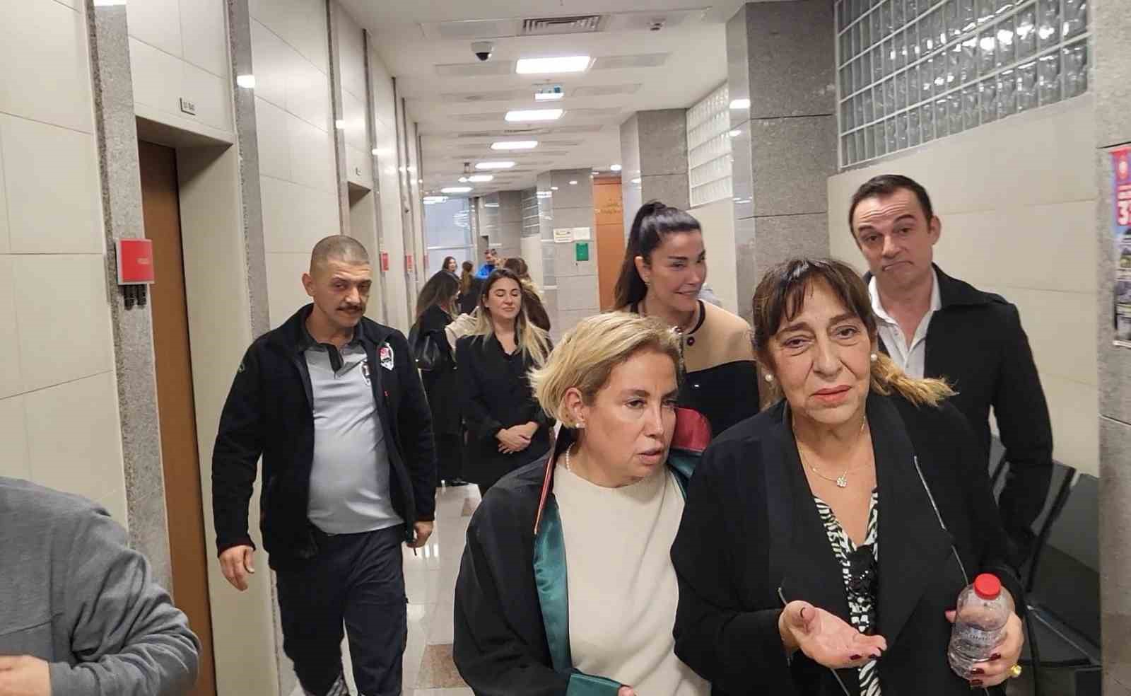 melek baykal jess molhonun bosanma davasinda tanik olarak dinlendi 2 e12O45fX