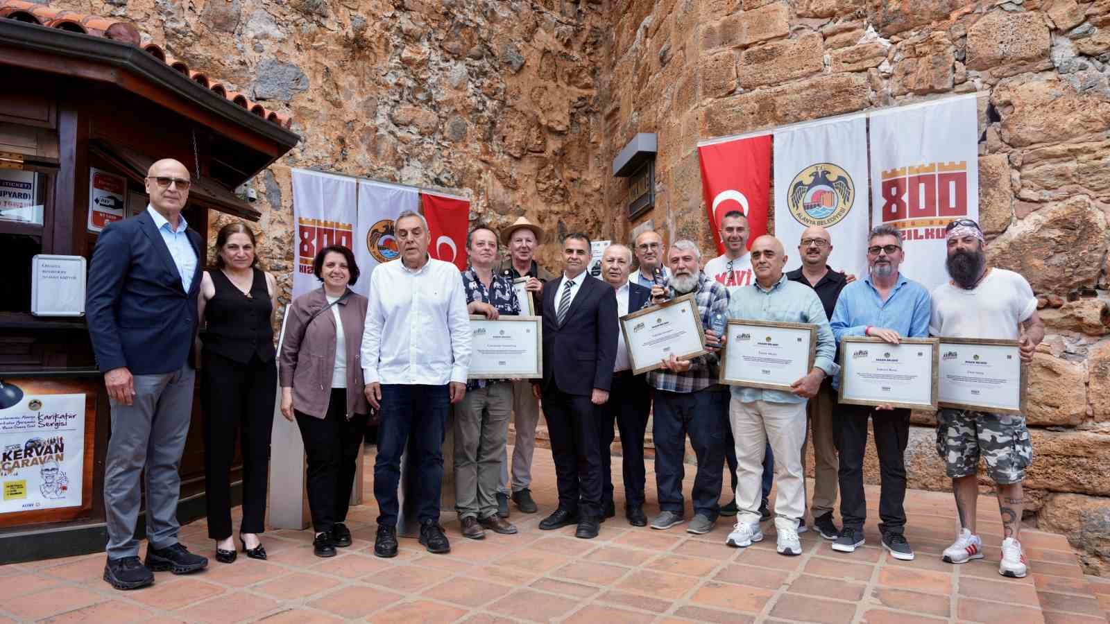 Melek Mosso Alanya’da festivalde sahne aldı 9 melek mosso alanyada festivalde sahne aldi 5 KSmS7tdN