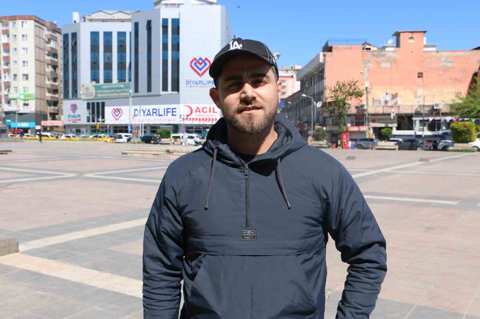 memleketi diyarbakirdan fenerbahce baskan adayligini aciklayan aziz yildirima destek 2 YaNnEmsU