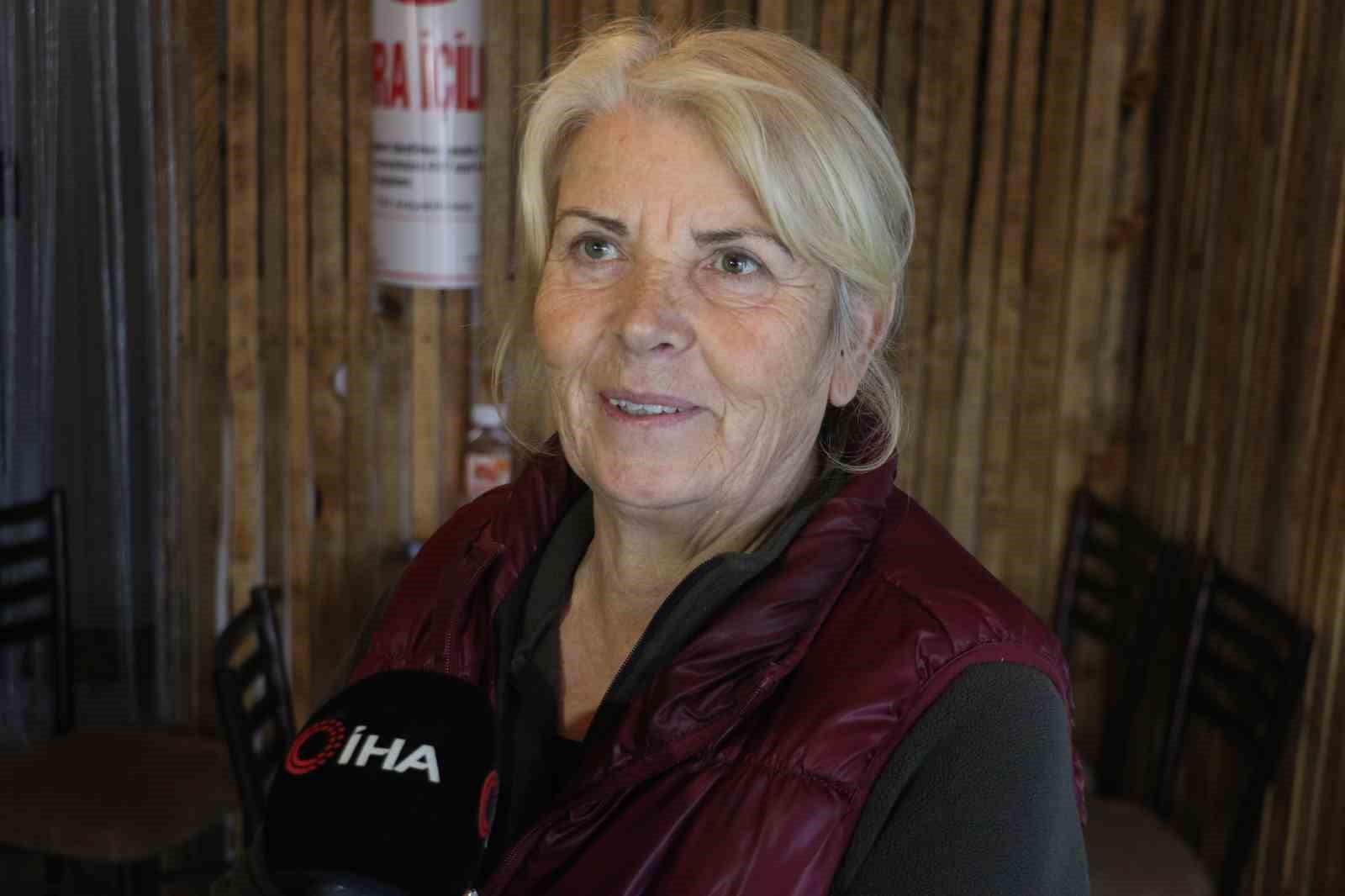 memleketinden 45 yil uzak yasayan kadin elmadagda pizzaci acti 0 1EZMTSWq