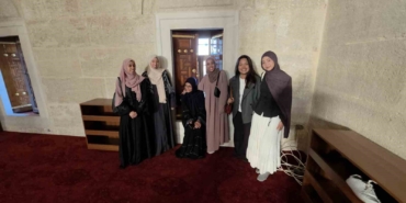 memleketlerinden-kilometrelerce-uzakta-selimiye-camiinde-bayramlasma-coskusu-KMpg5TD3.jpg