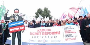memur-sen-genel-baskani-yalcin-kayiplarin-telafi-edildigi-ve-emekliye-de-yansiyacak-sekilde-seyyanen-zam-pQPTyf3Q.jpg