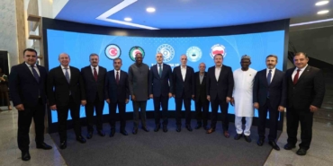 memur-sen-genel-baskani-yalcin-o-gece-sadece-bir-darbe-puskurtulmedi-ayni-zamanda-bir-isgal-bsNiXSt6.jpg