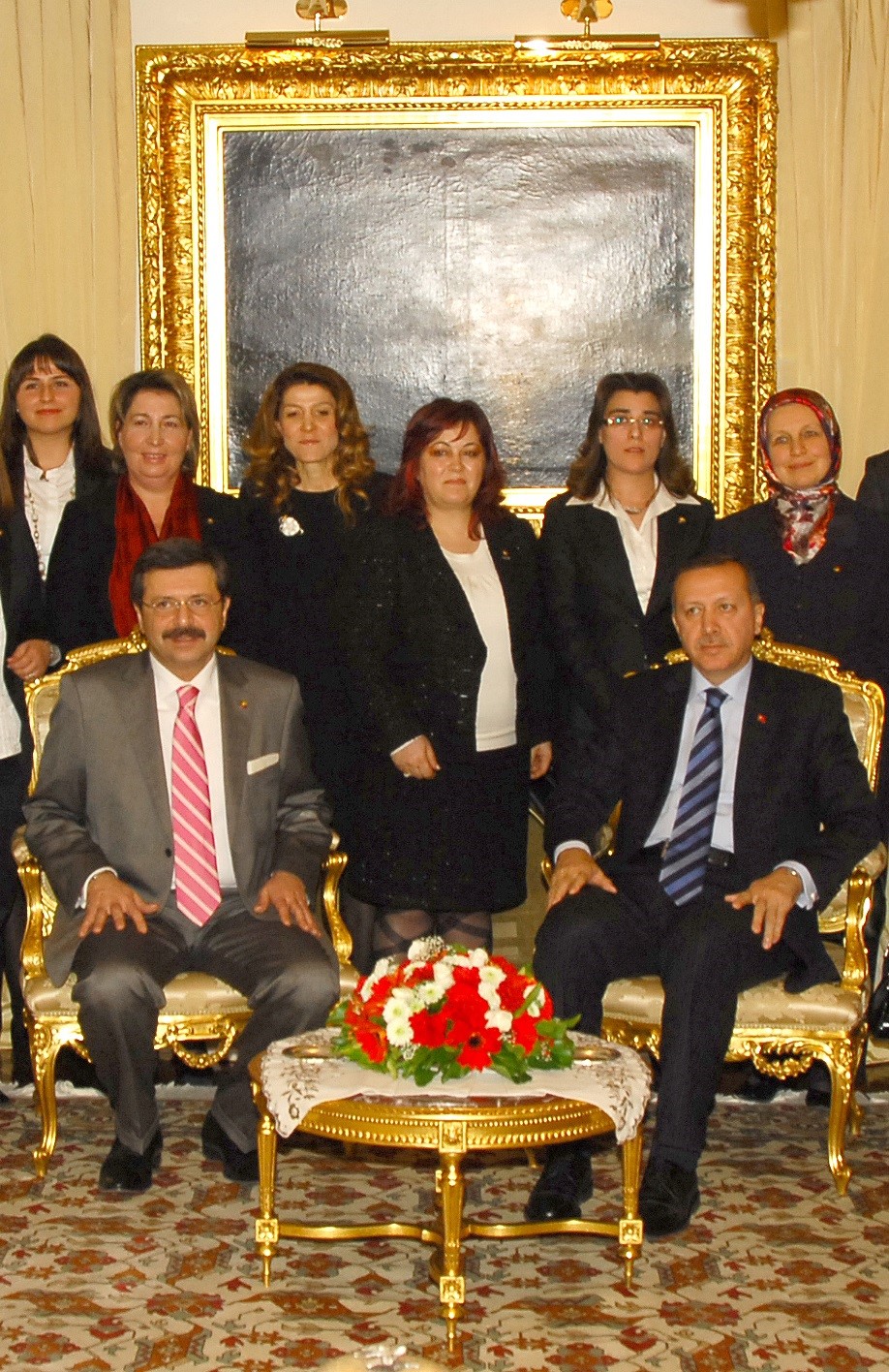 memurlugu birakti simdi dunya markalarina gelinlik dikiyor 9 Z22cmm6g