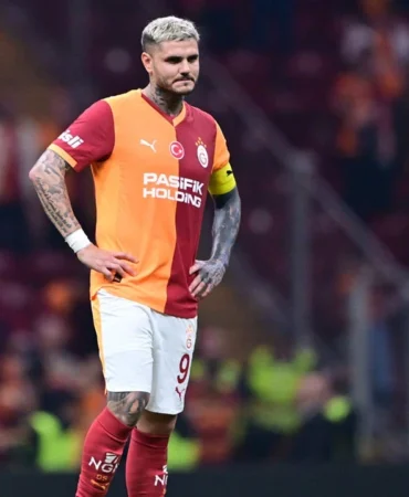 menajeri-tehdit-etmisti-galatasaraydan-beklenmedik-mauro-icardi-karari-reste-rest-ezxv