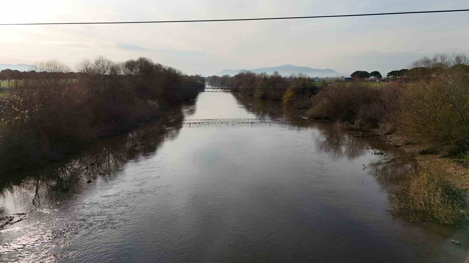 menderes nehri suya kavustu 5 hw85e7hz