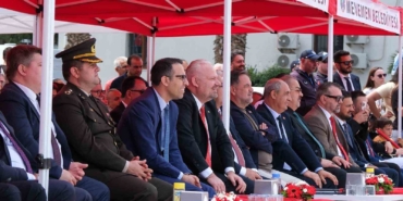 menemende-19-mayis-coskusu-yasandi-eUZeUpr1.jpg
