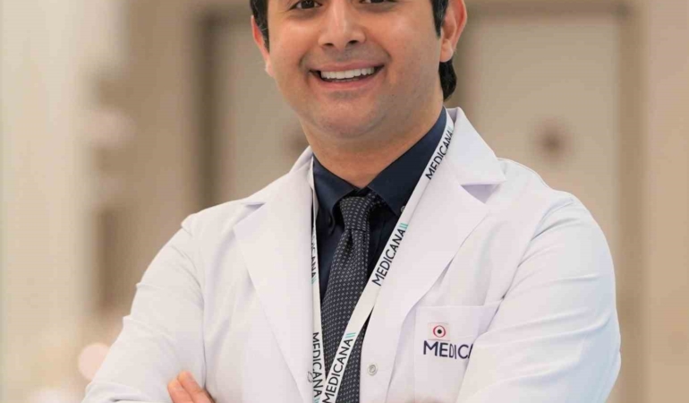 menopoz-son-degil-yeni-bir-baslangic-AGf2yun7.jpg