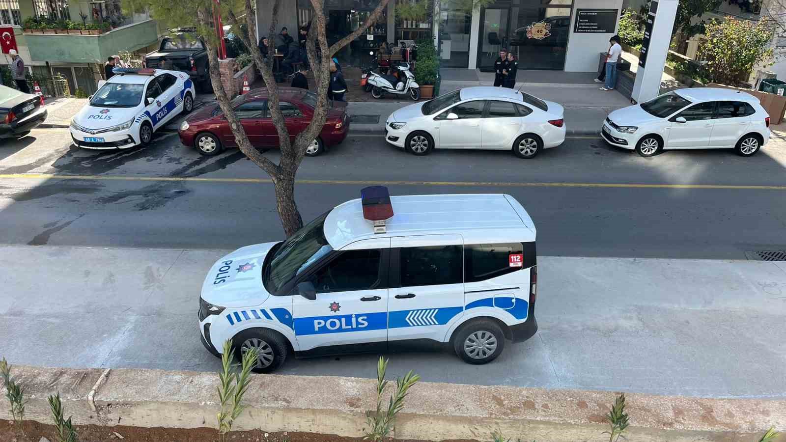 Menteşe’de alacak verecek kavgası kanlı bitti: 1’i ağır 2 yaralı 5 mentesede alacak verecek kavgasi kanli bitti 1i agir 2 yarali 1 QtAAl1i4