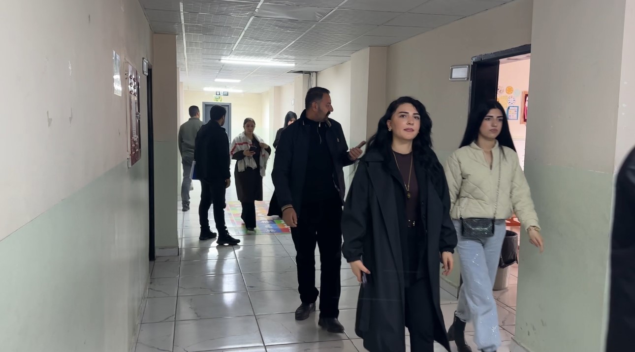 meralardan siniflara yuksekovali ciftciler bu kez siralarda ter doktu 7 2TGRnqzl