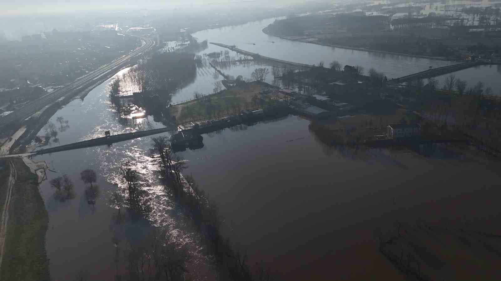 meric nehri tasti ovalar su altinda kaldi 2 2YN3OGLV