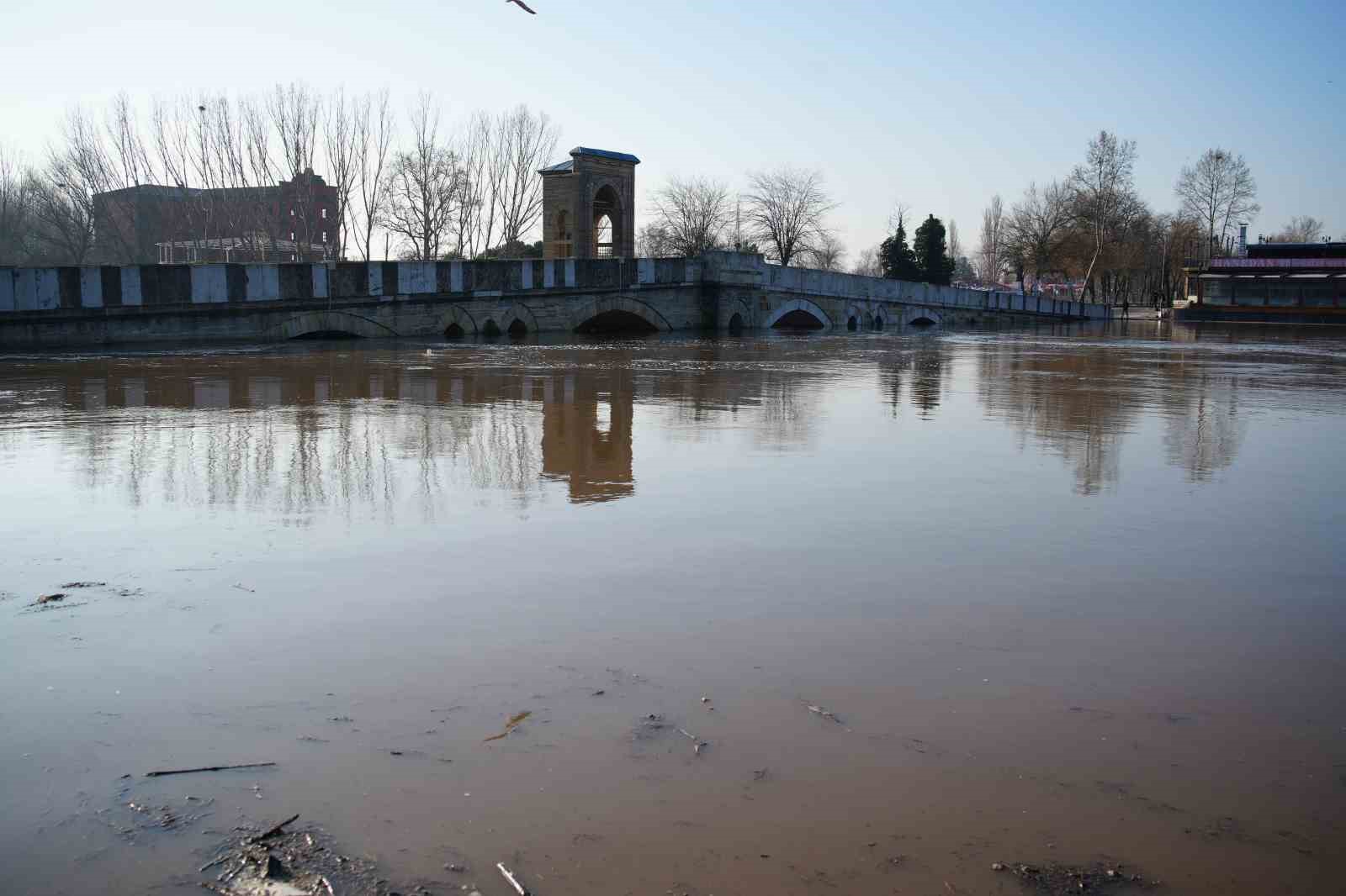 meric nehri tasti ovalar su altinda kaldi 5 yaSA1BGe
