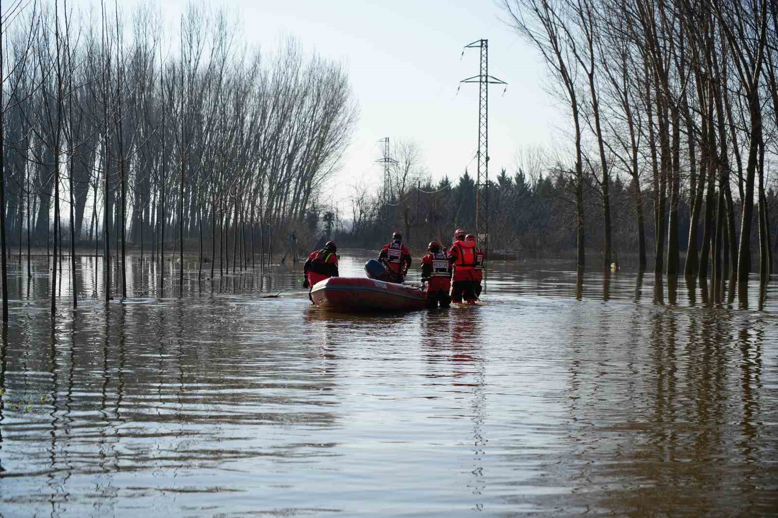 meric nehri tasti ovalar su altinda kaldi 7 zasLNXps