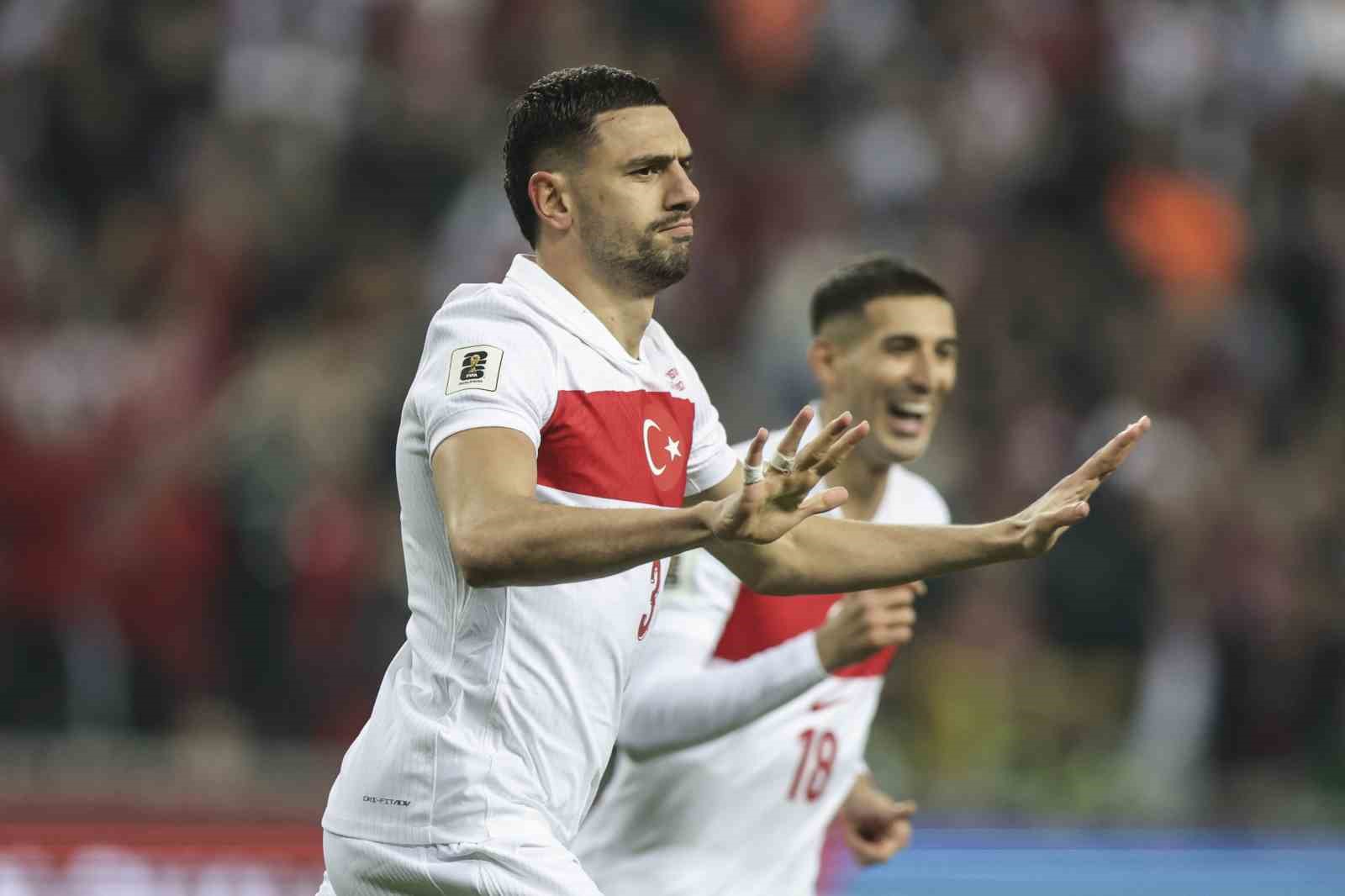 Merih Demiral, Al Ahli ile sözleşme yeniledi 4 merih demiral al ahli ile sozlesme yeniledi 0