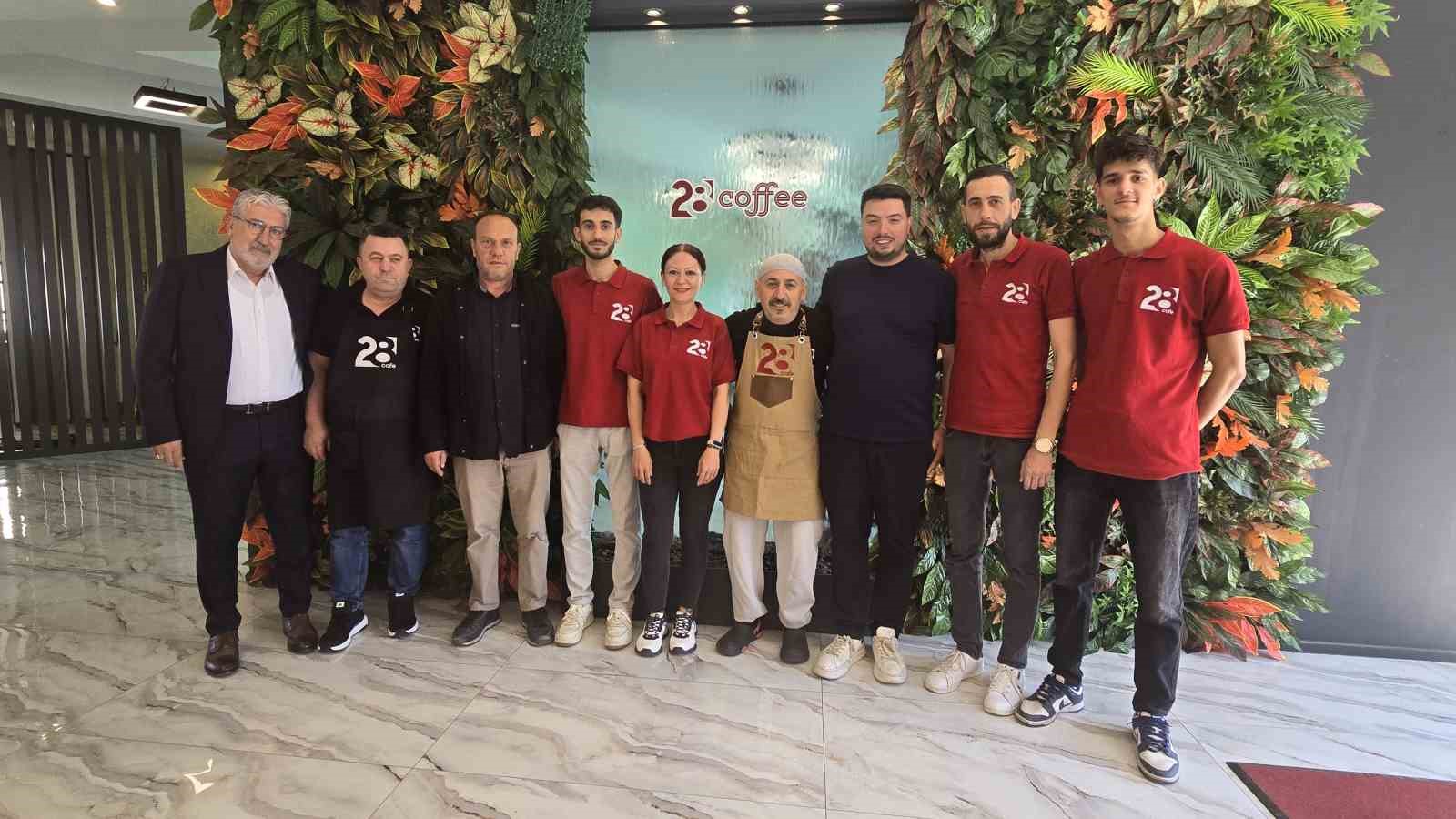 merih demiral kafe acti sehit ailelerine her sey ucretsiz oldu 2 kJJD4T2T