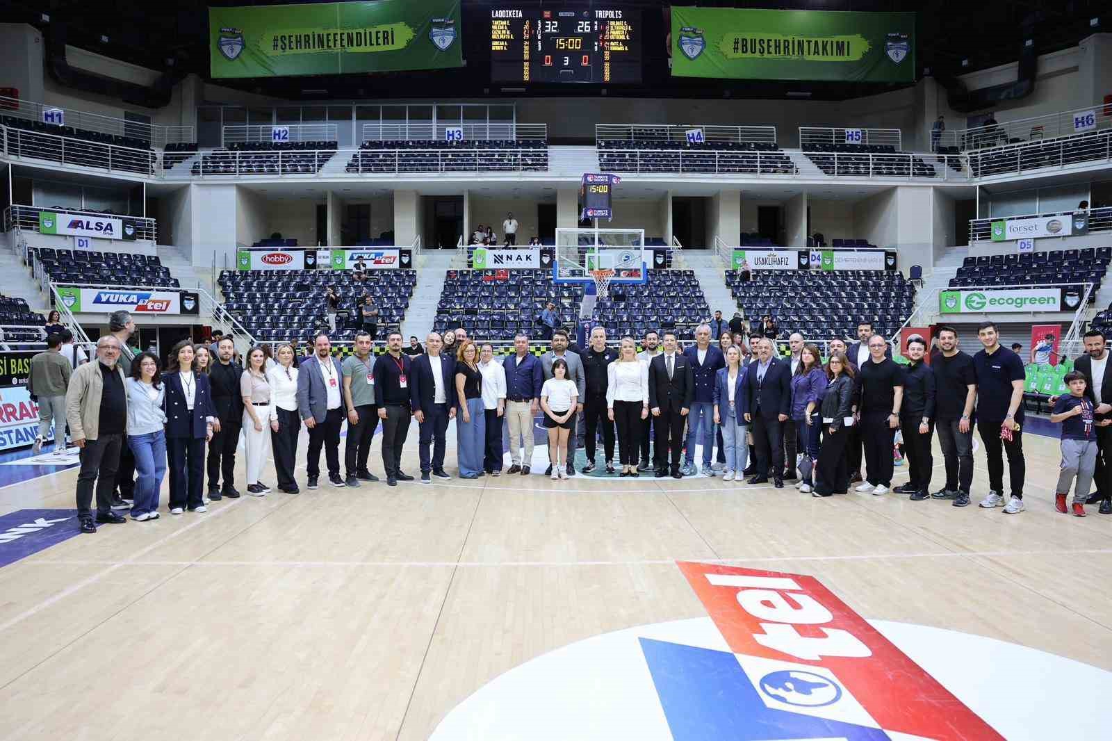 Merkezefendi Basketbol Takımı eğitime destek amacıyla parkeye çıktı 4 merkezefendi basketbol takimi egitime destek amaciyla parkeye cikti 0 sakdPOyG