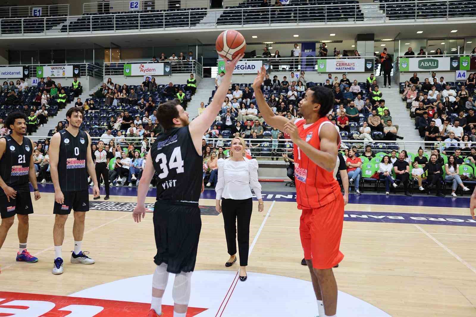Merkezefendi Basketbol Takımı eğitime destek amacıyla parkeye çıktı 10 merkezefendi basketbol takimi egitime destek amaciyla parkeye cikti 6 kutryutu