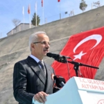 mersin-adana-osmaniye-gaziantep-hizli-tren-hattinda-calismalar-devam-ediyor-9fMVNgiS.jpg