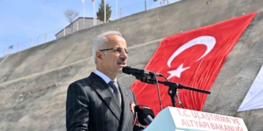 mersin-adana-osmaniye-gaziantep-hizli-tren-hattinda-calismalar-devam-ediyor-9fMVNgiS.jpg
