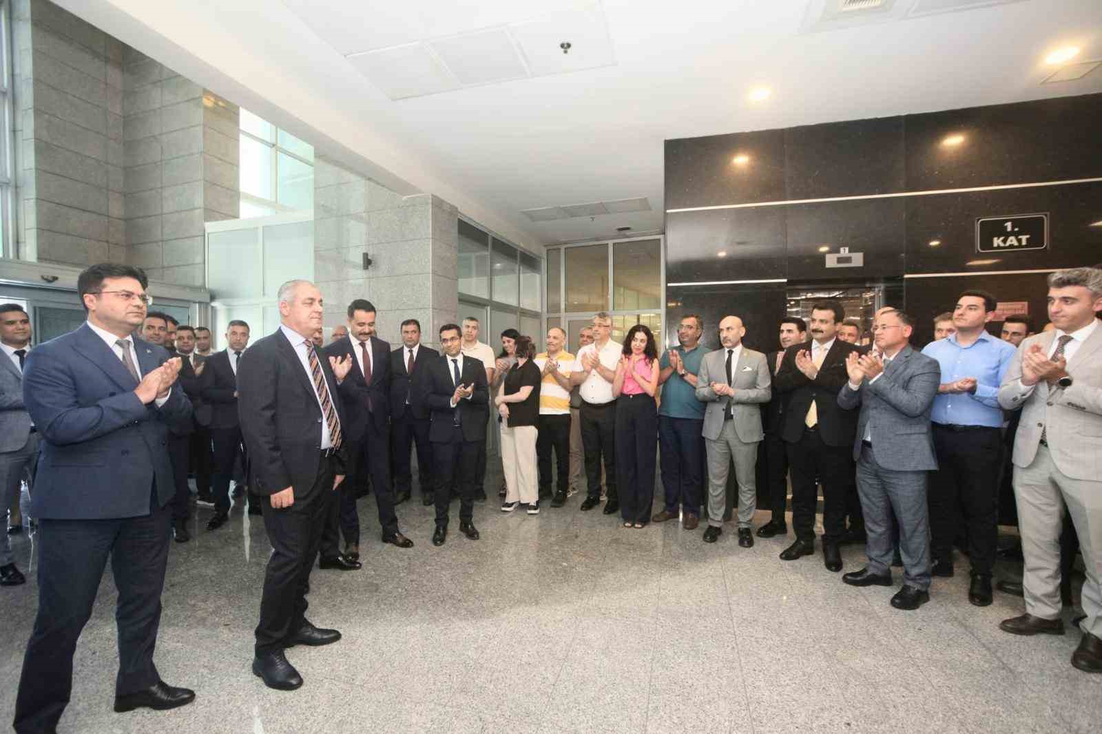 mersin cumhuriyet bassavcisi ahmet celikkol adanaya ugurlandi 0