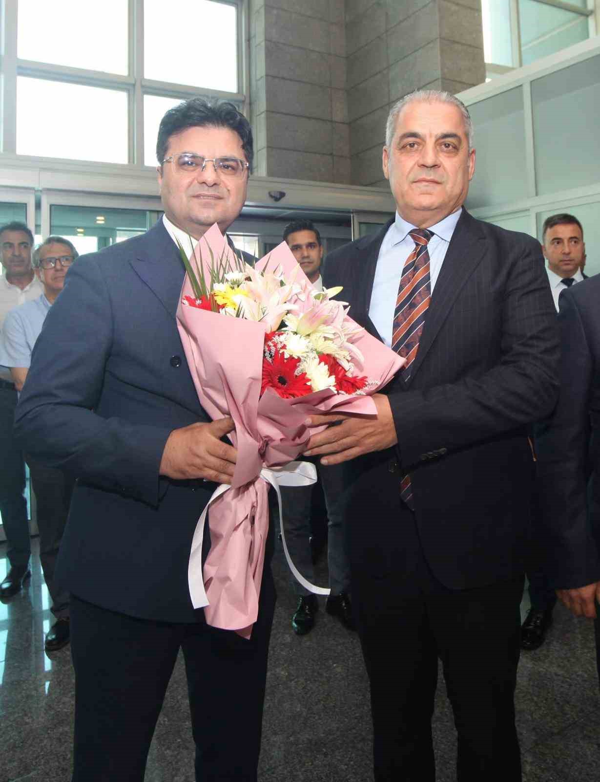 mersin cumhuriyet bassavcisi ahmet celikkol adanaya ugurlandi 1 m3yb732a