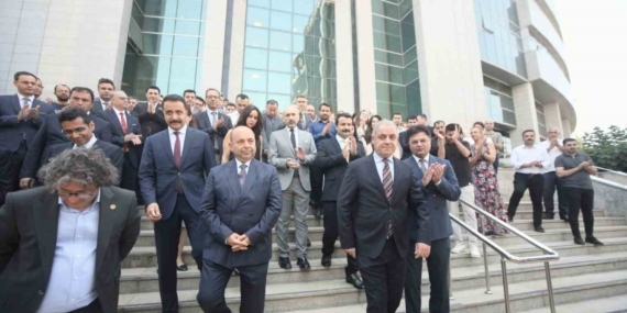 mersin-cumhuriyet-bassavcisi-ahmet-celikkol-adanaya-ugurlandi-BZOj1Ds4.jpg