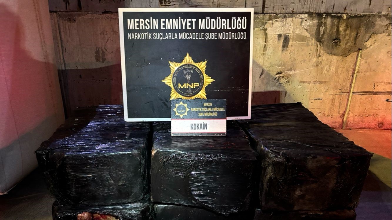mersin limanindaki 298 kilo kokainle ilgili 2 supheli gozaltina alindi 0