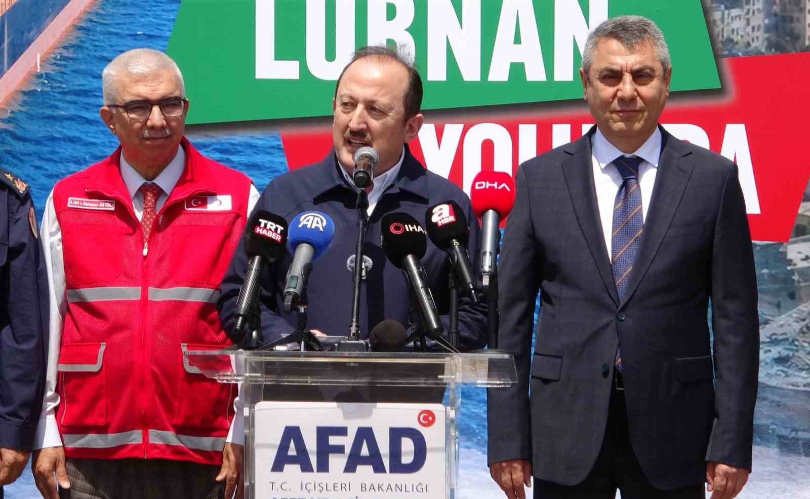mersin limanindan lubnana 730 tonluk insani yardim yola cikti 5 Gv6QBJmt