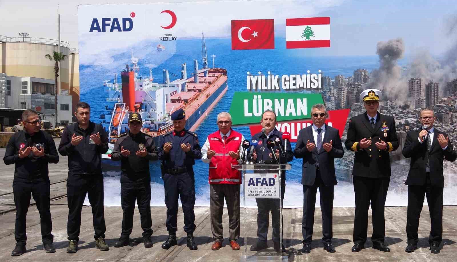 mersin limanindan lubnana 730 tonluk insani yardim yola cikti 6 uUBIZkKd