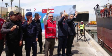 mersin-limanindan-lubnana-730-tonluk-insani-yardim-yola-cikti-CJu8xhLA.jpg