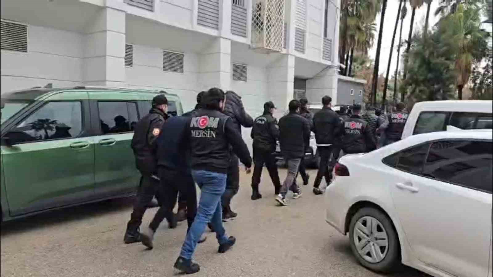 mersin polisinden 117 milyon tllik tefecilik operasyonu 12 supheli yakalandi 0