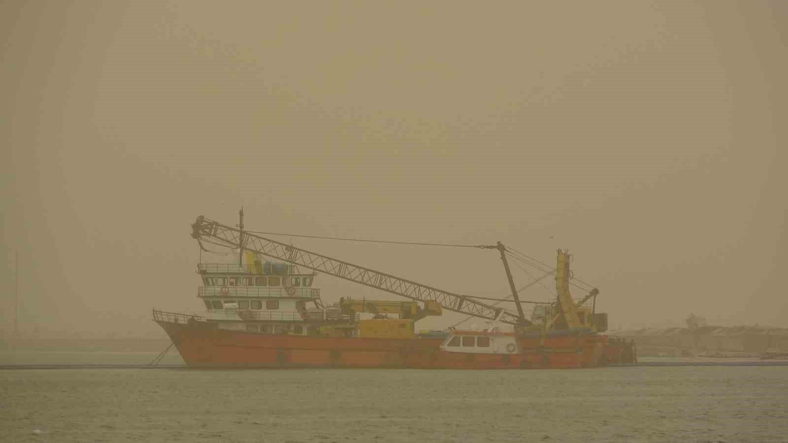 mersin ve ilcelerinde toz tasinimi etkili oldu 3 2ztAwrAk