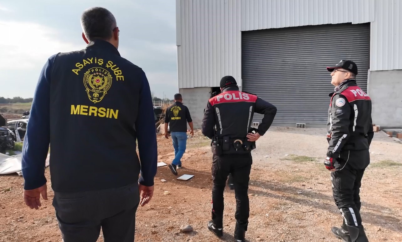 mersinde 1 milyar 180 milyonluk change arac cetesine operasyon 14 tutuklama 1