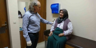 mersinde-11-yil-ihmal-edilen-memedeki-85-kiloluk-kitle-ameliyatla-cikarildi-5frQVQ2k.jpg