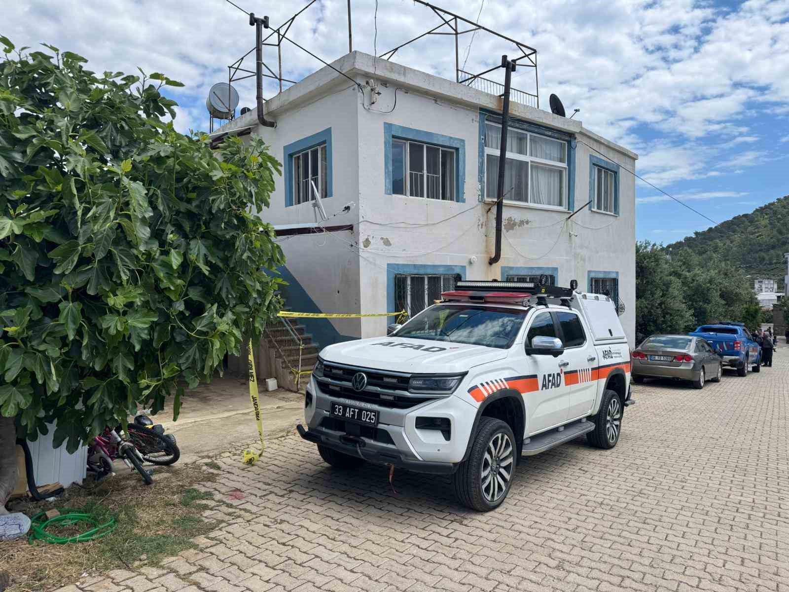 mersinde 2 kardesin olumunde ilk sonuc kaldiklari odada fosfor sinir gazi tespit edildi 2 sT9pL7vh