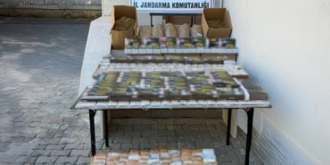 mersinde-2-supheli-binlerce-kacak-makaronla-yakalandi-3YlPkTKZ.jpg